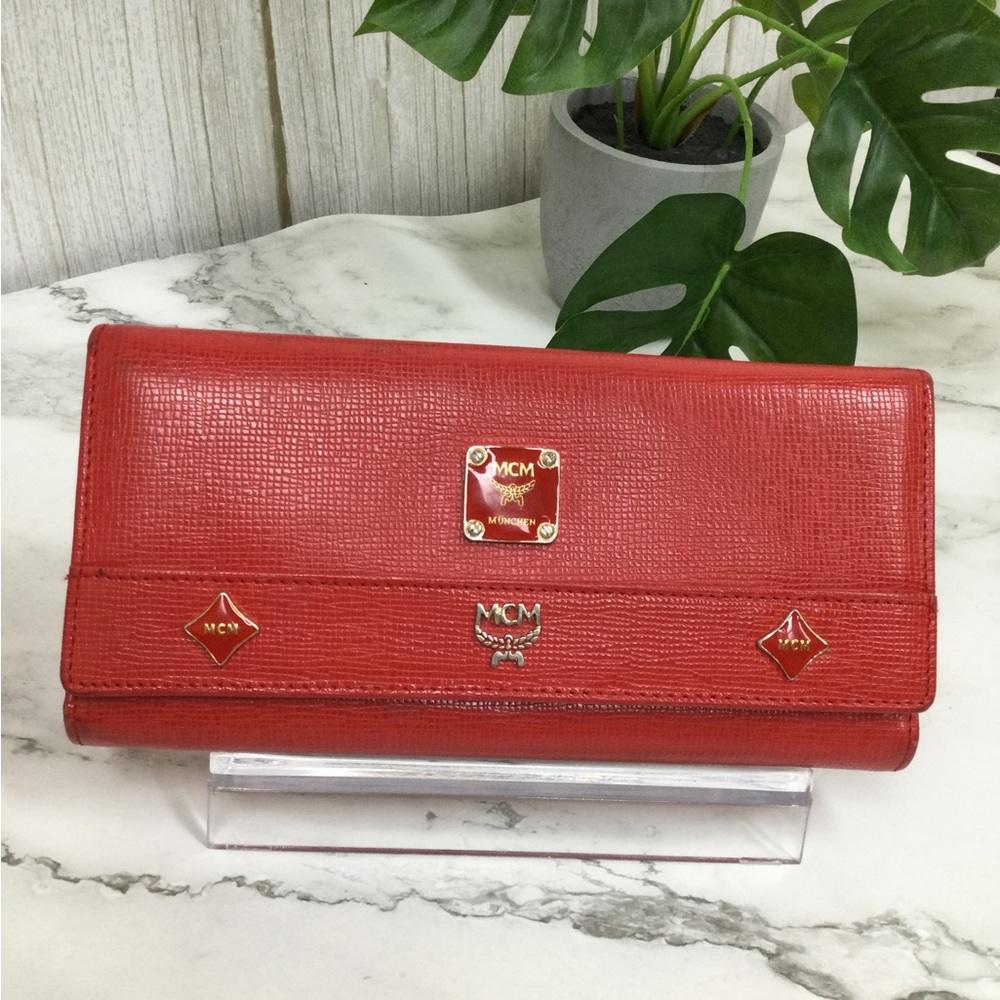GUC MCM Red Leather Continental Wallet
